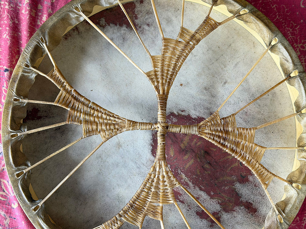 20" Buffalo Shamanic Drum Spiral Spread Lace