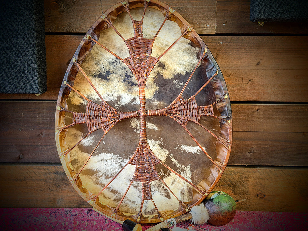 28" Oval 4 Palm Cross Lacing - RARE (horse)